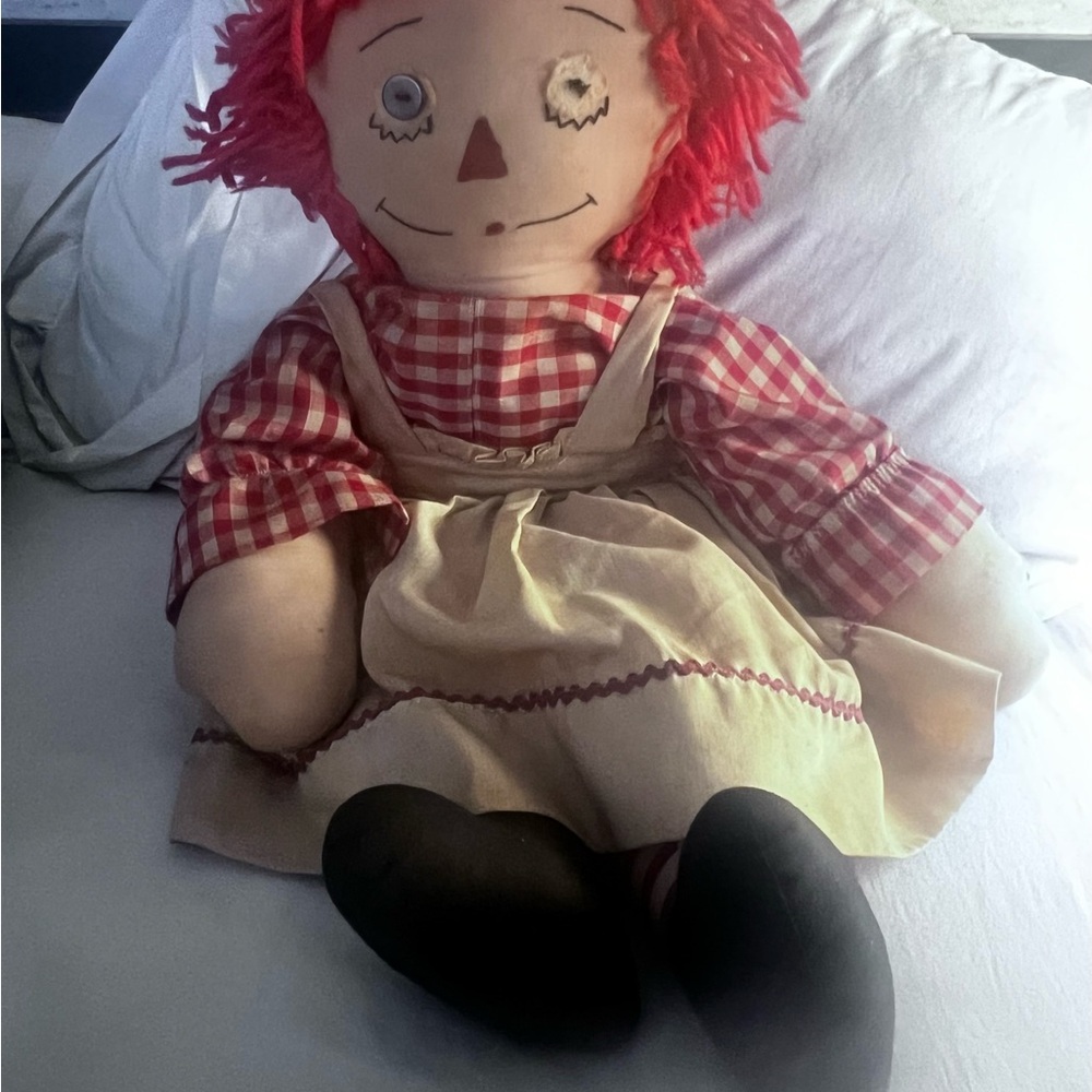 Haunted Raggedy Ann Doll with Battle Scars-see my description for my experience.